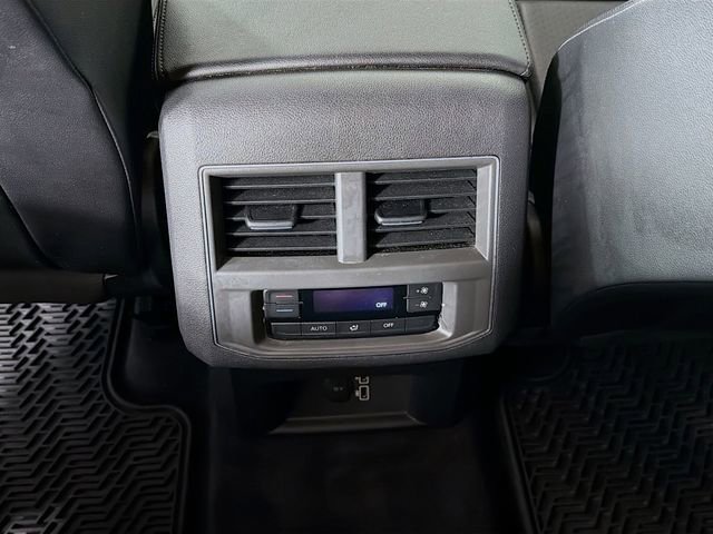 Used 2019 Volkswagen Atlas SE w/ Towing Package FWD image 31