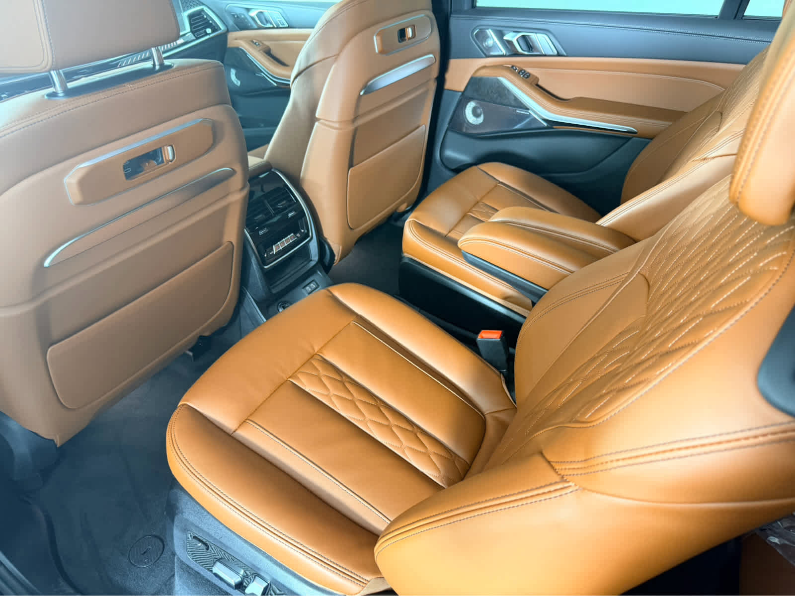New 2026 BMW X7 M60i AWD/4WD image 18