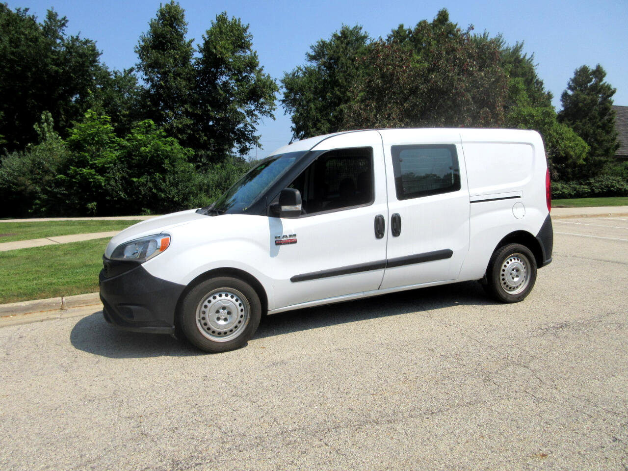 Used 2019 RAM ProMaster City Tradesman image 3