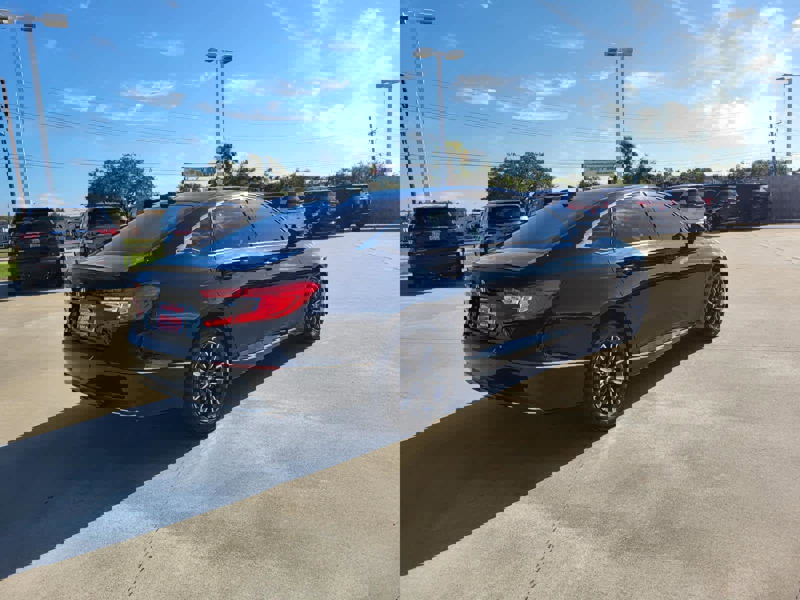 Used 2021 Honda Accord EX-L image 5