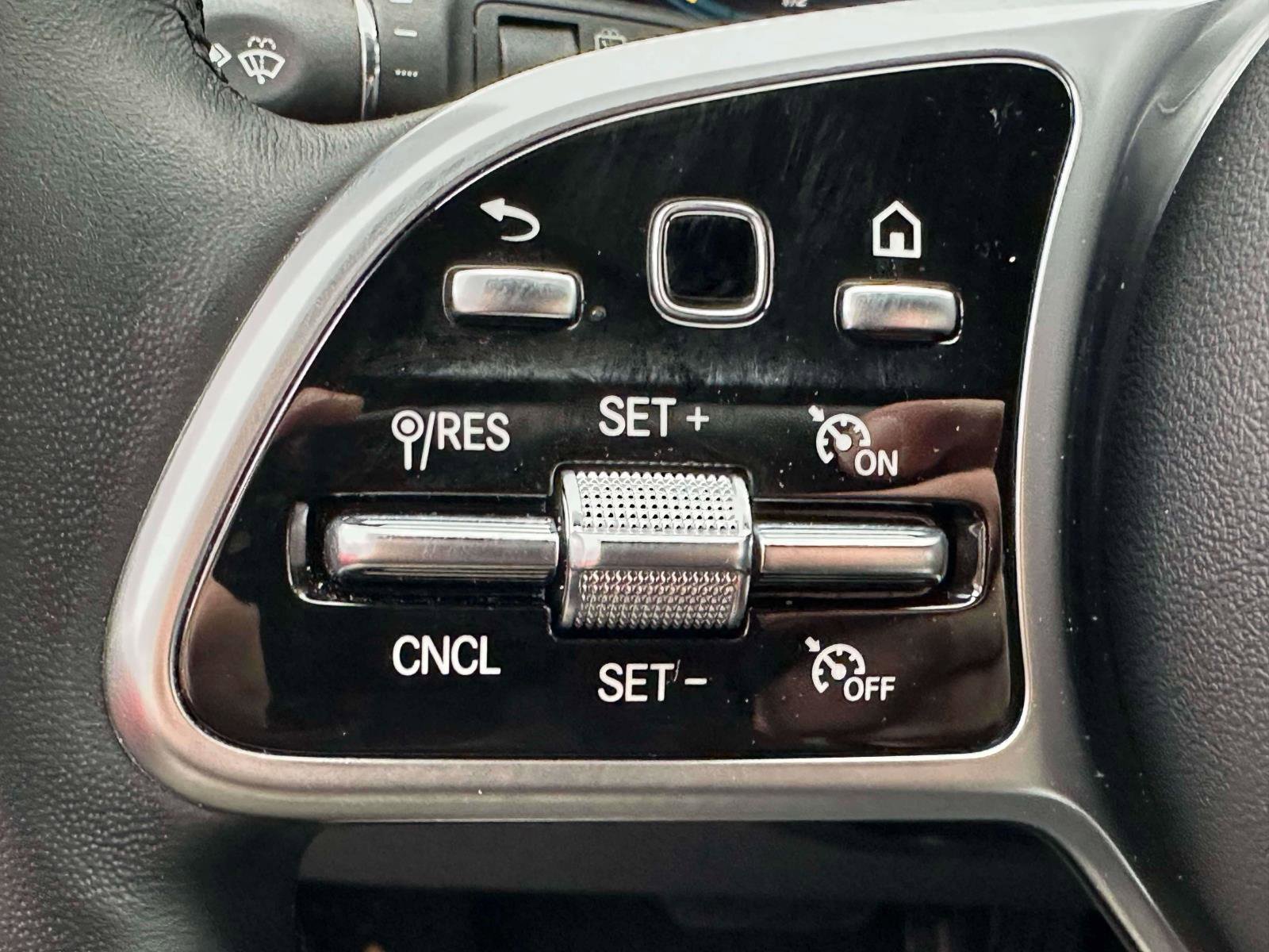 Certified 2022 Mercedes-Benz GLC 300 4MATIC image 19