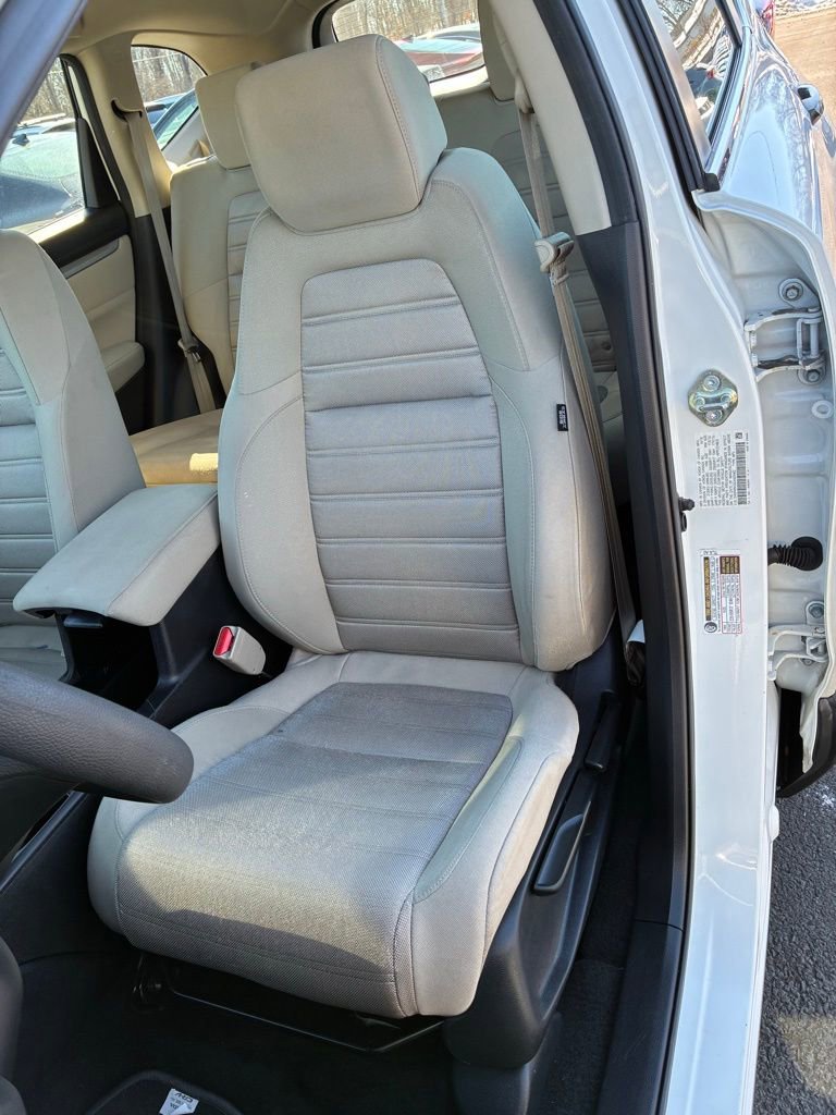 Used 2018 Honda CR-V LX image 17