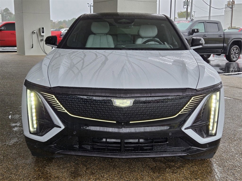 New 2026 Cadillac Lyriq Sport image 7