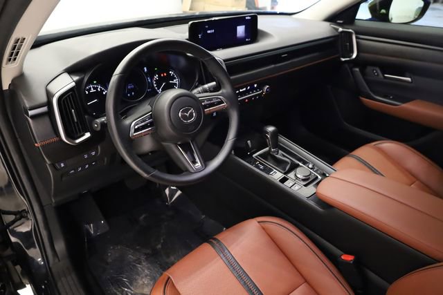 Used 2024 MAZDA CX-50 AWD 2.5 Turbo w/ Premium Pkg image 12
