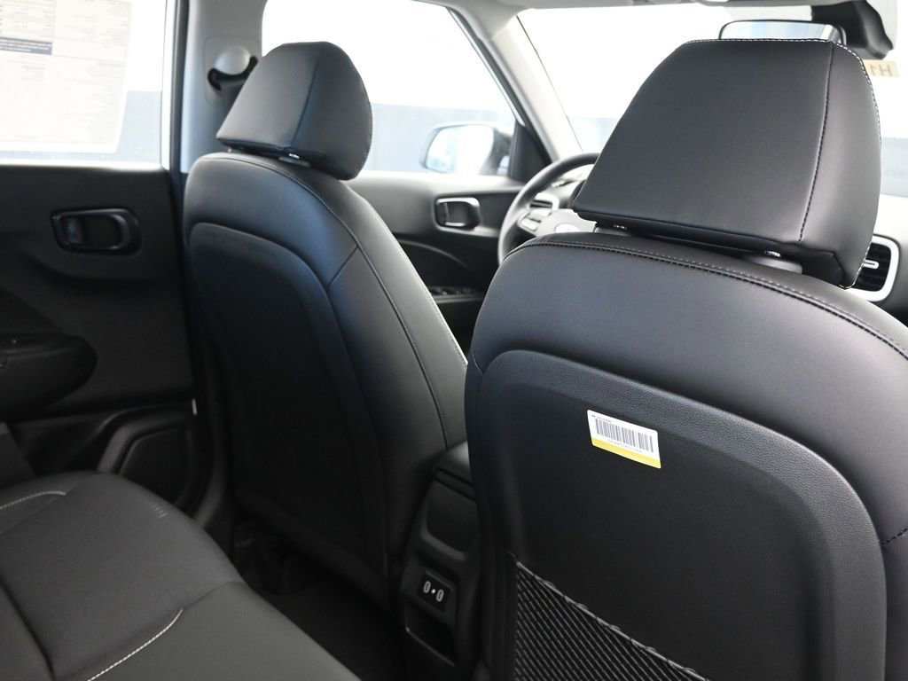New 2026 Hyundai Venue SEL image 15