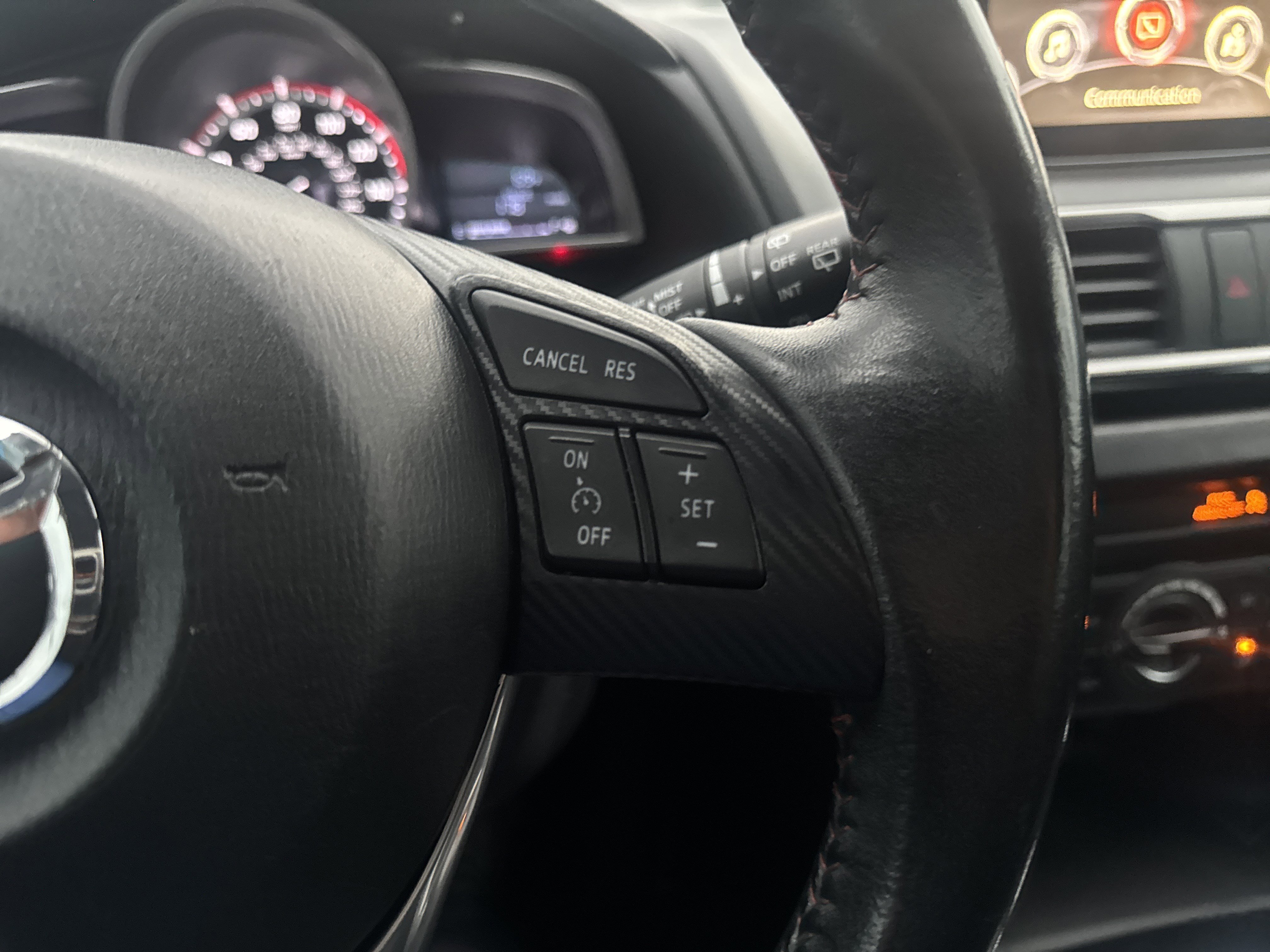 Used 2016 MAZDA MAZDA3 i Touring image 13