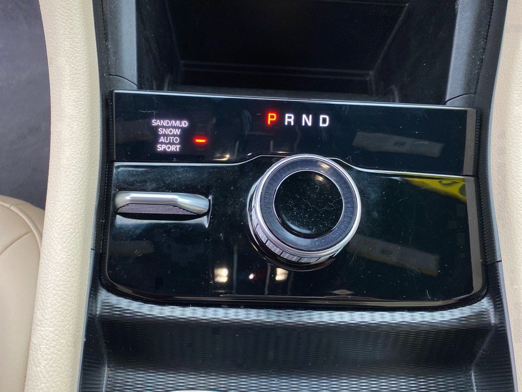 Used 2024 Jeep Grand Cherokee L Limited image 12