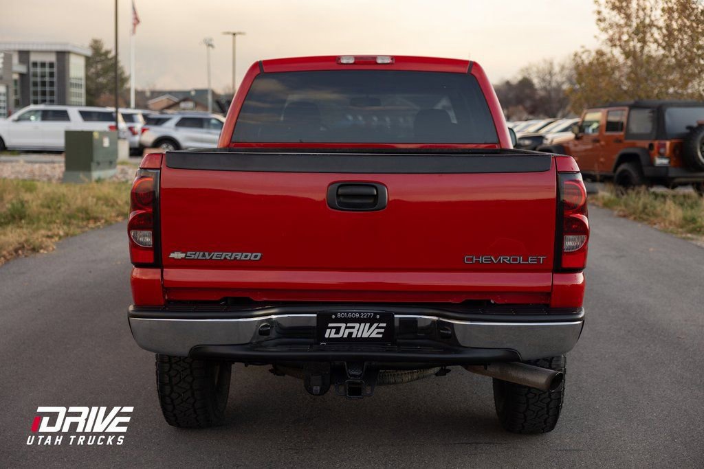 Used 2004 Chevrolet Silverado 2500 LS w/ Skid Plate Package image 10