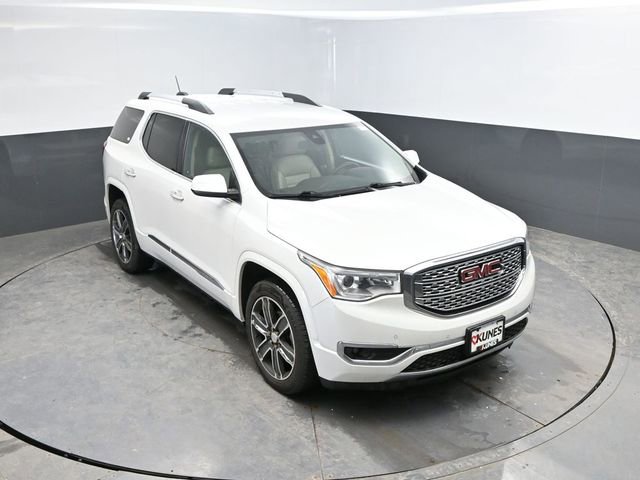 Used 2017 GMC Acadia Denali image 29