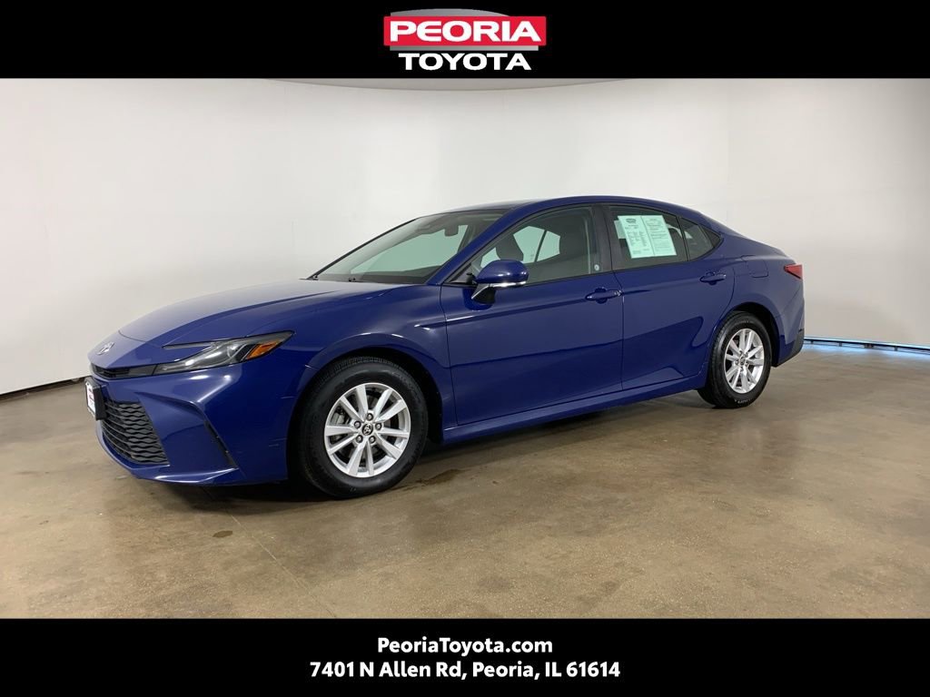 Used 2025 Toyota Camry LE video 1