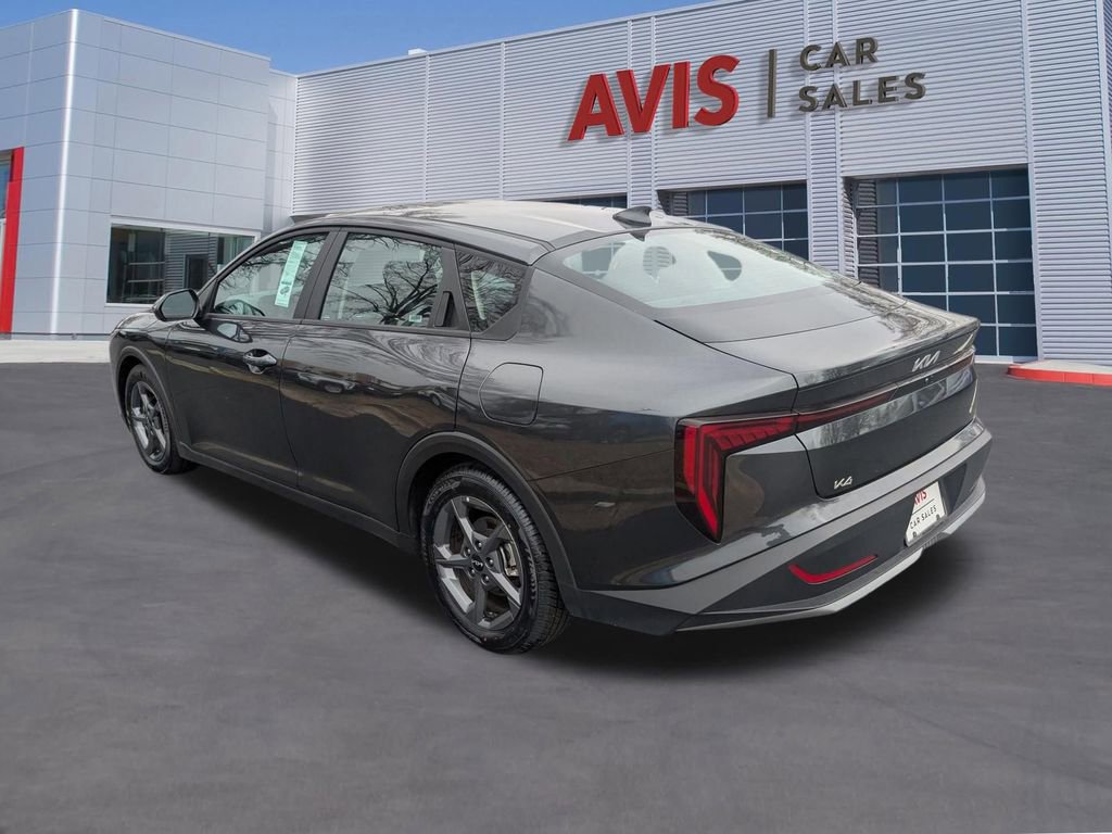 Used 2025 Kia K4 LXS image 42