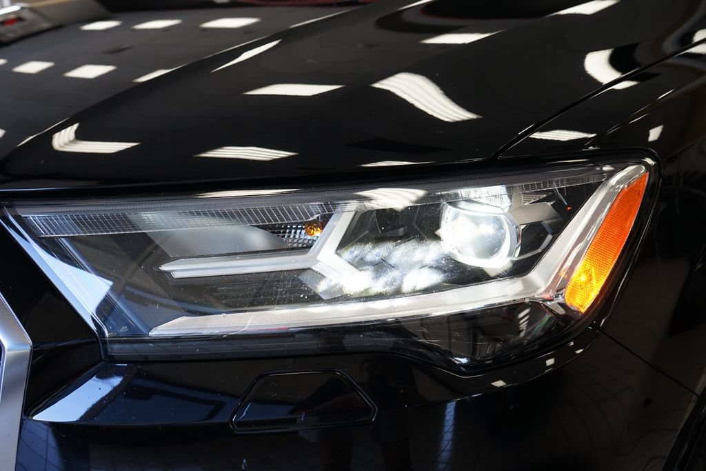 Used 2021 Audi Q7 3.0T Premium Plus AWD/4WD image 23