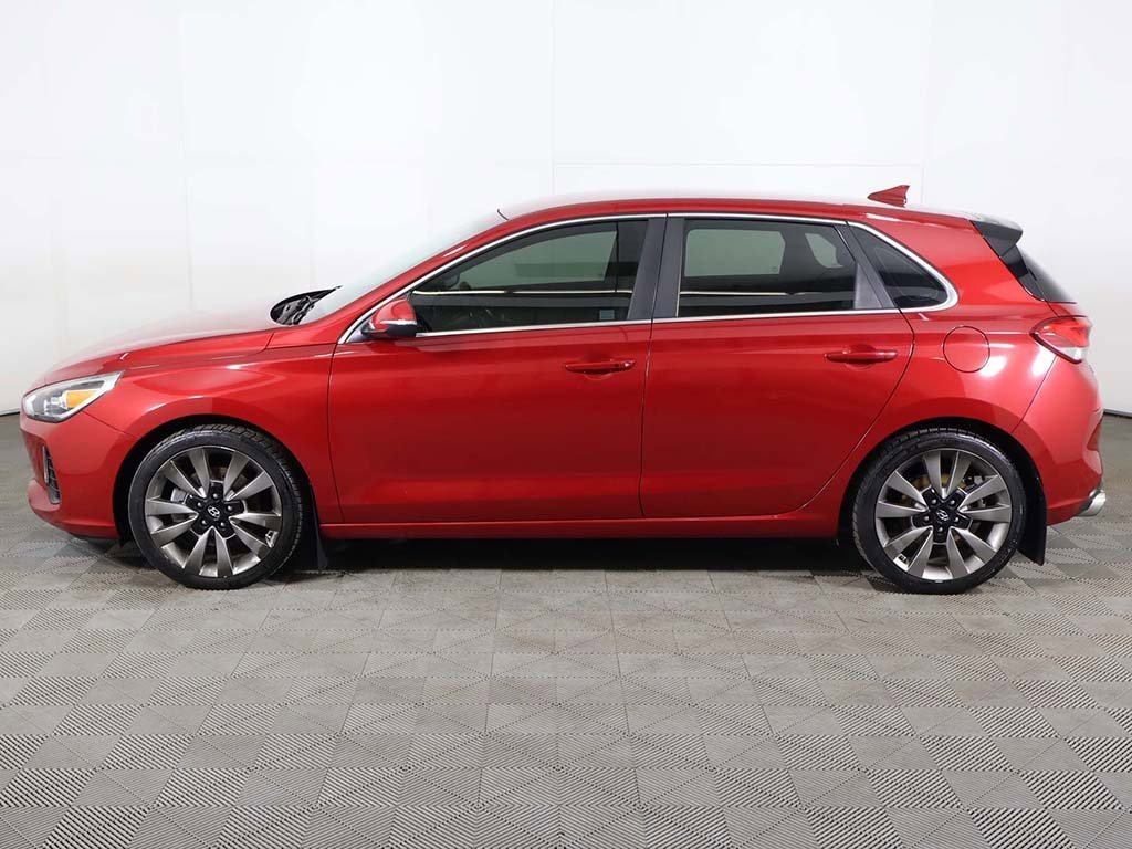 Used 2018 Hyundai Elantra GT Sport image 16