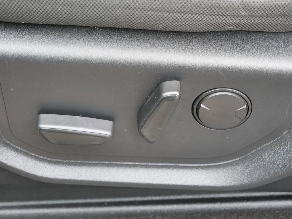 Used 2019 Ford F150 XLT w/ Equipment Group 302A Luxury image 35