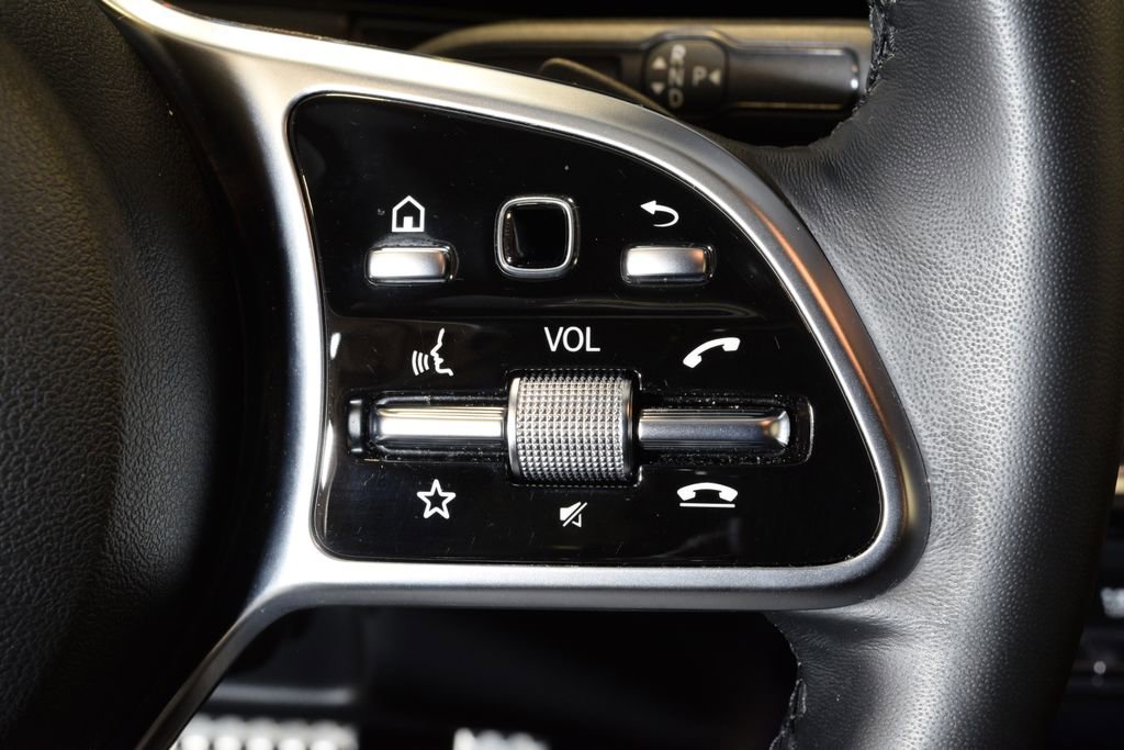 Used 2023 Mercedes-Benz GLA 250 4MATIC image 19