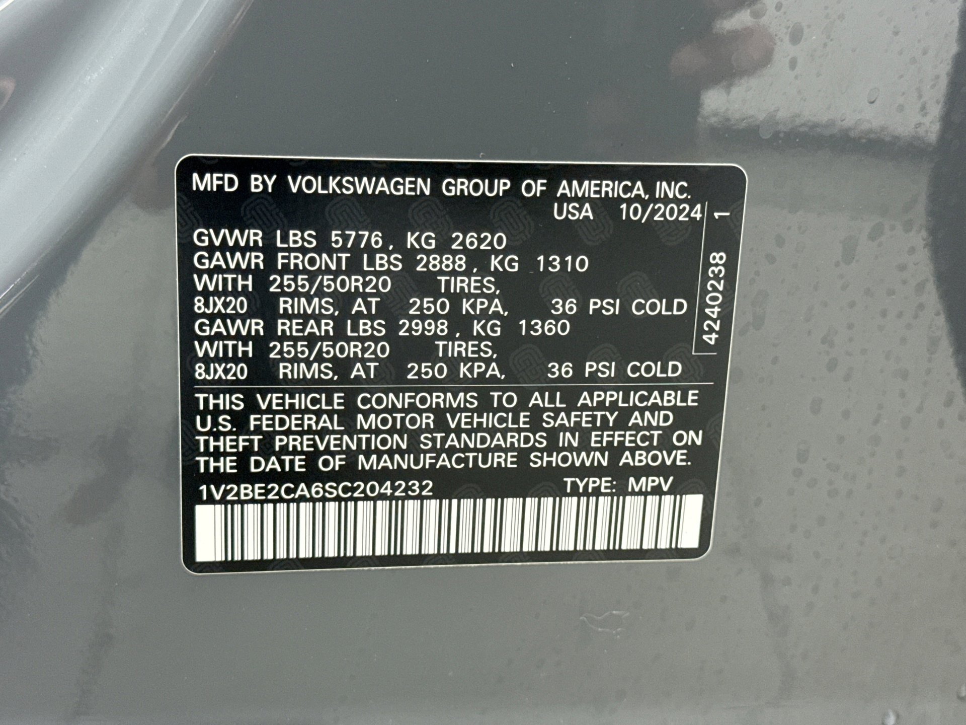 Used 2025 Volkswagen Atlas Cross Sport SEL image 13