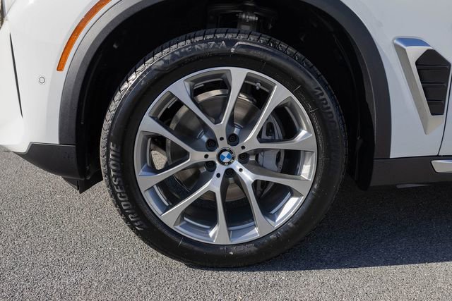 New 2026 BMW X5 xDrive40i image 5