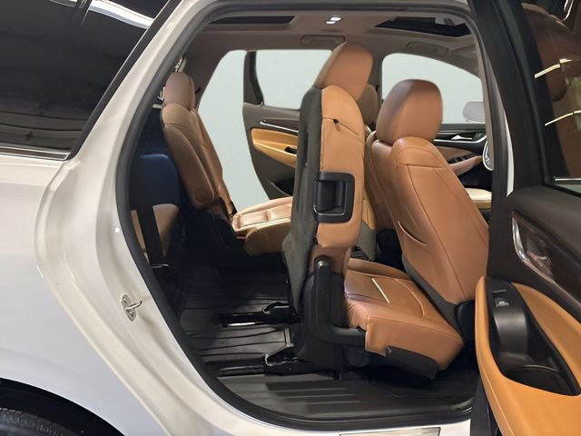 Used 2020 Buick Enclave Essence w/ Sound and Sites Package image 27