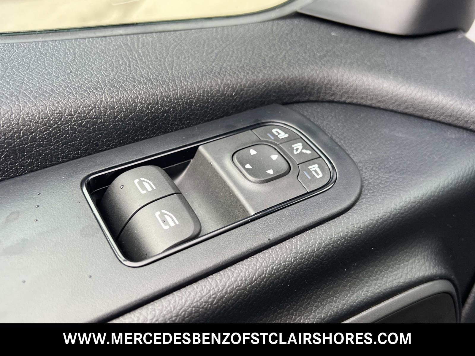 New 2026 Mercedes-Benz Sprinter 144 Cargo image 18