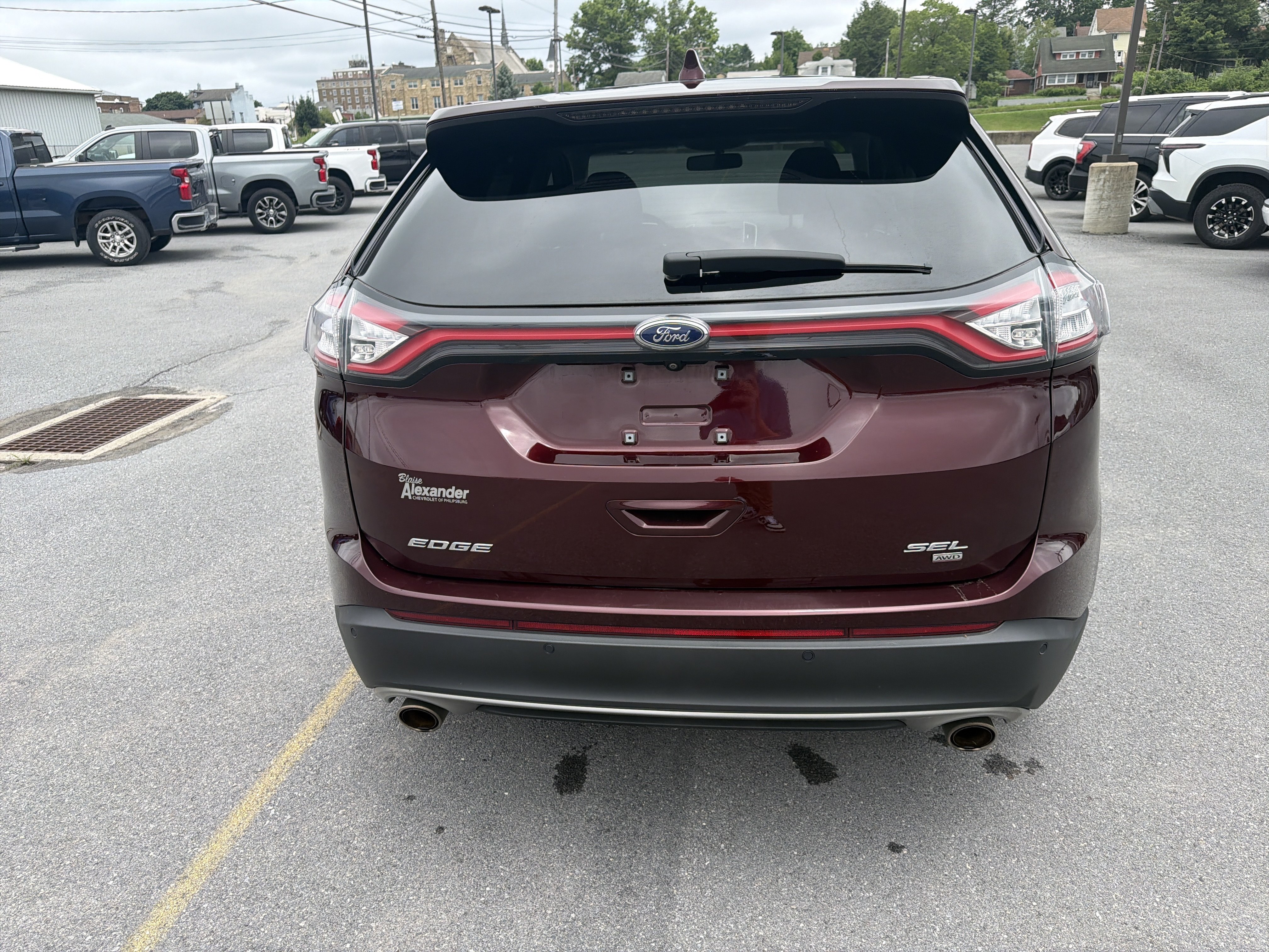 Used 2017 Ford Edge SEL w/ Equipment Group 201A AWD/4WD image 14