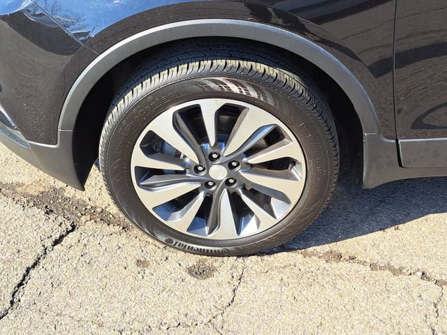Used 2022 Buick Encore Preferred w/ Safety Package AWD/4WD image 4