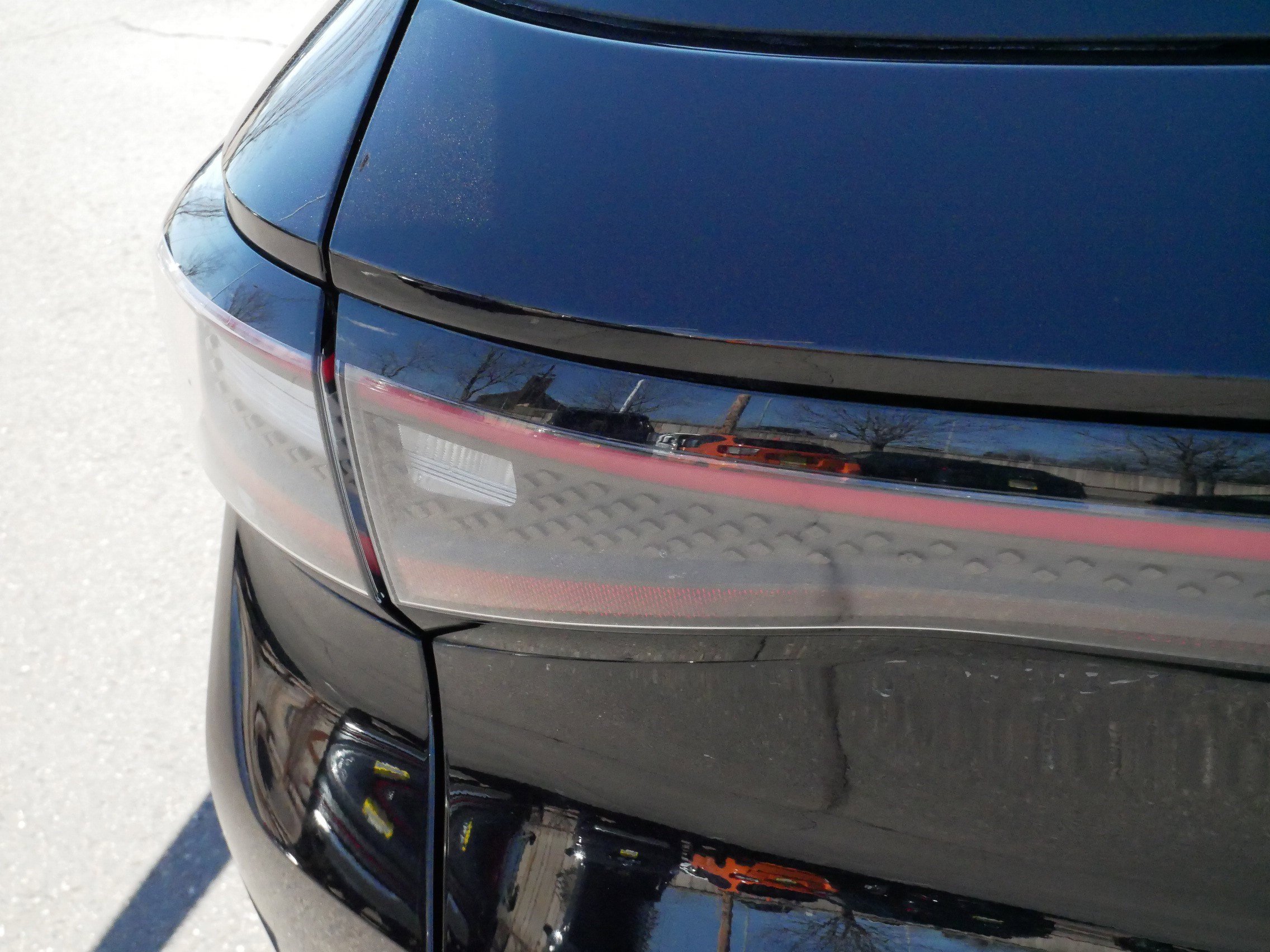 Used 2023 Volkswagen ID.4 Pro S image 17