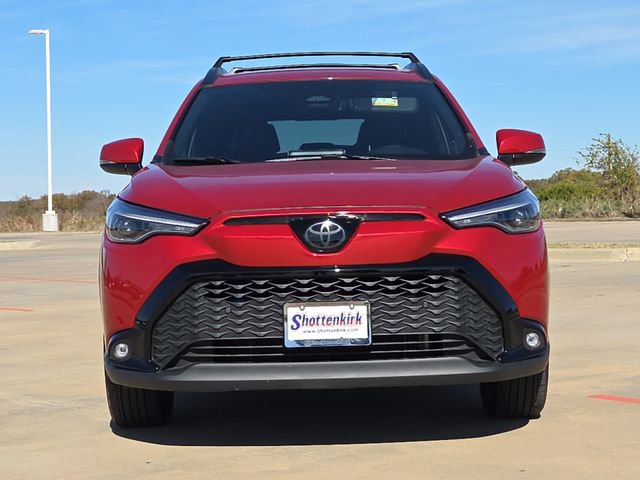 Used 2024 Toyota Corolla Cross XSE w/ Convenience Package image 2