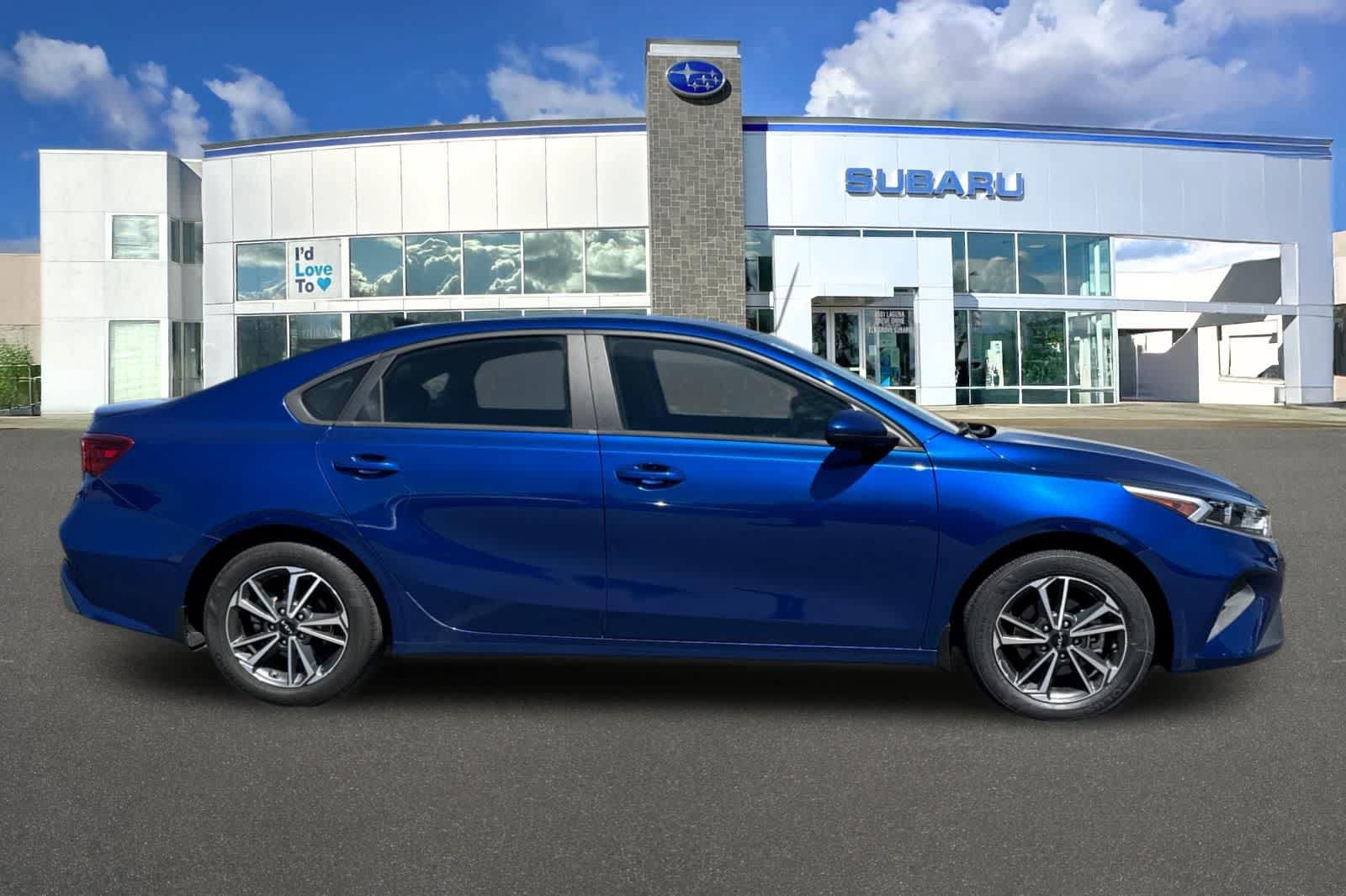 Used 2023 Kia Forte LXS FWD image 6