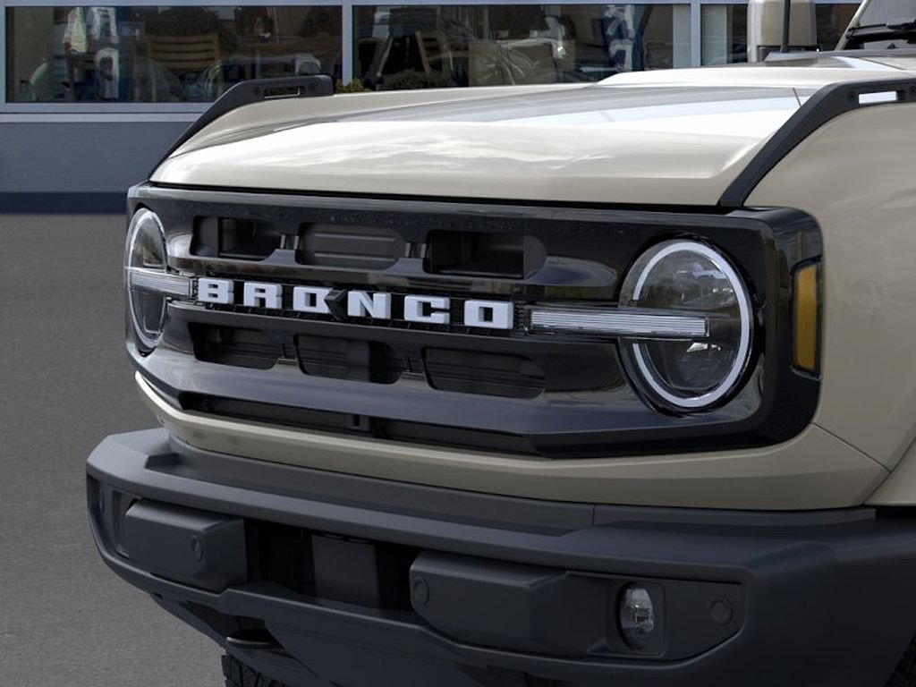 New 2026 Ford Bronco Outer Banks AWD/4WD image 19