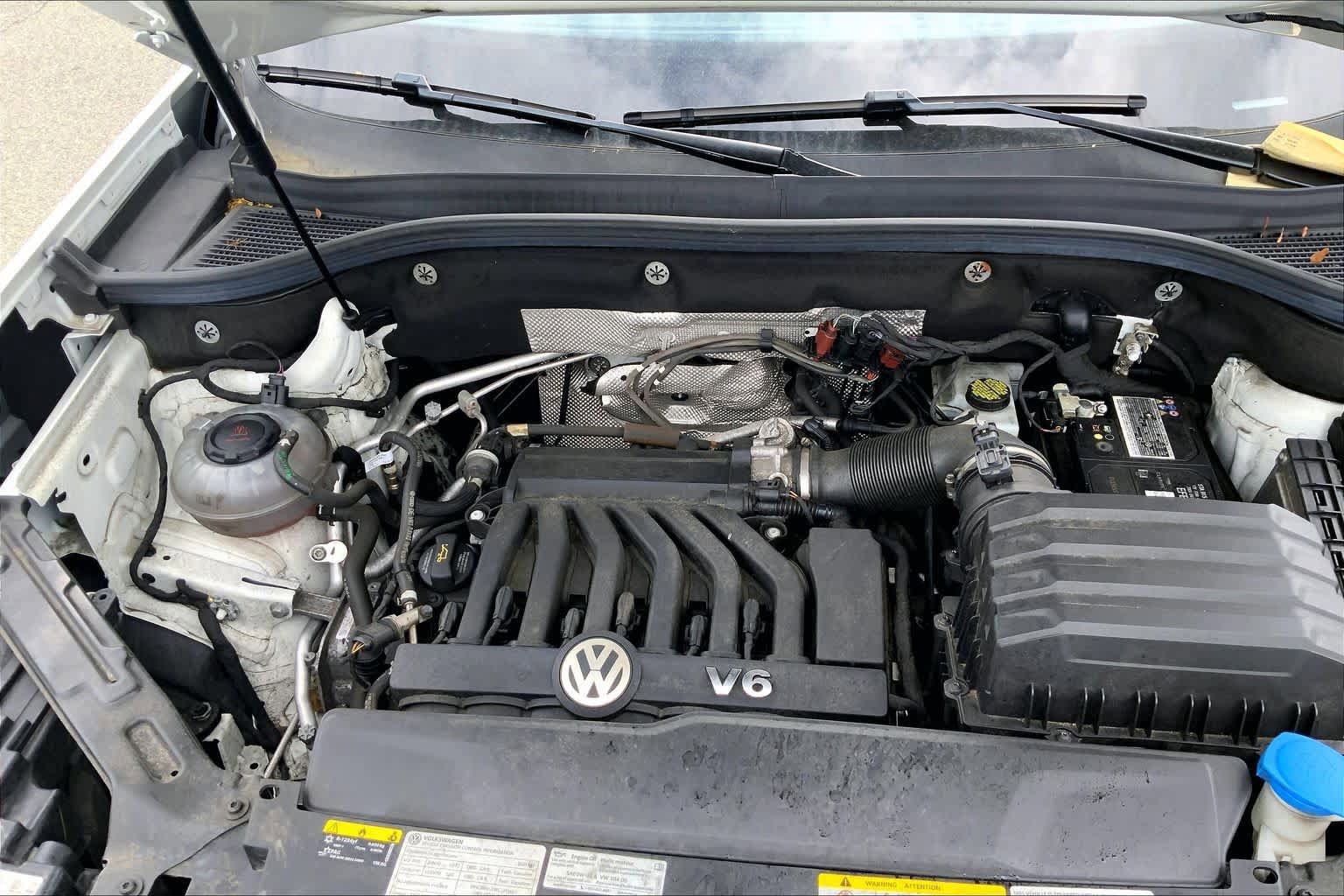 Used 2021 Volkswagen Atlas SE w/ Panoramic Sunroof Package AWD/4WD image 32