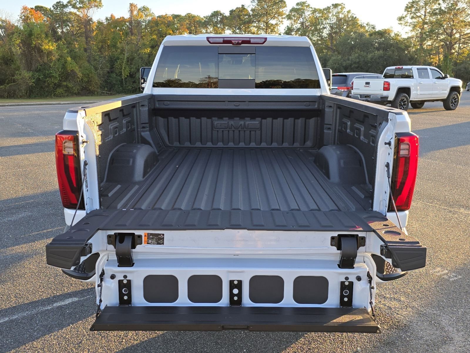 New 2026 GMC Sierra 2500 Denali w/ Denali Reserve Package image 30