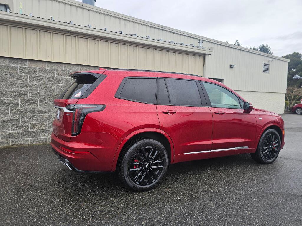 Certified 2024 Cadillac XT6 Sport w/ Technology Package image 8