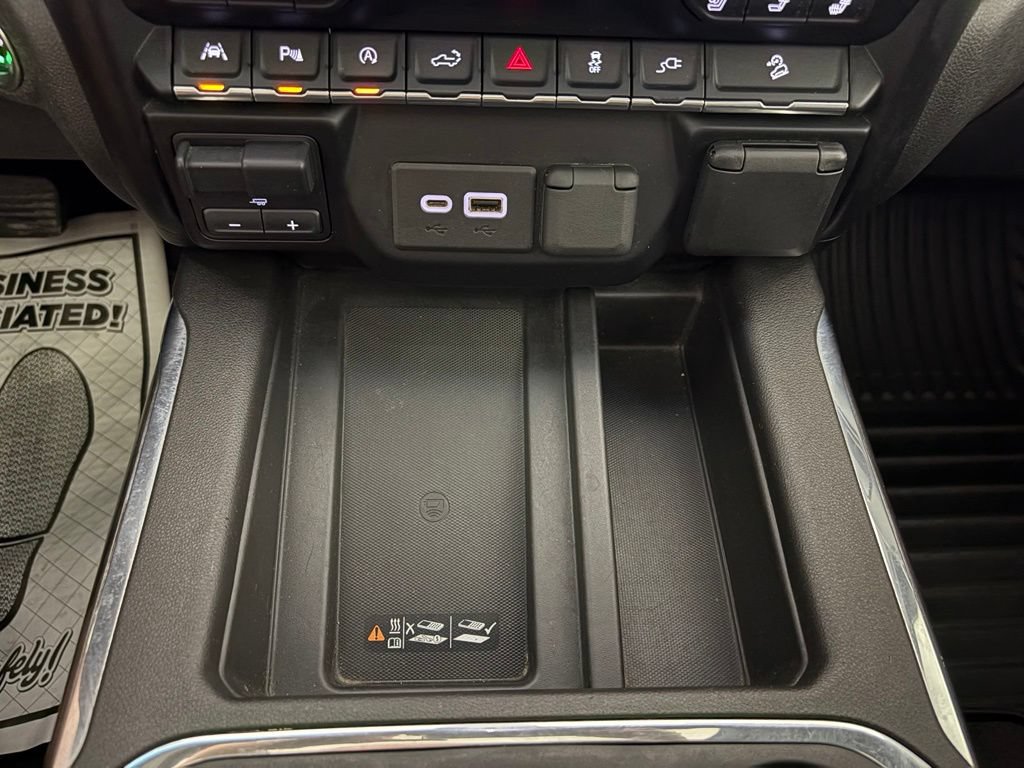 Used 2021 Chevrolet Silverado 1500 LTZ w/ LTZ Premium Package AWD/4WD image 33
