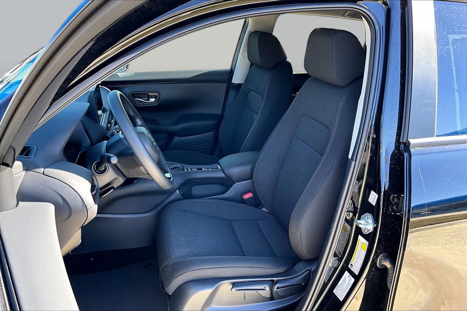 Used 2026 Honda HR-V LX image 9