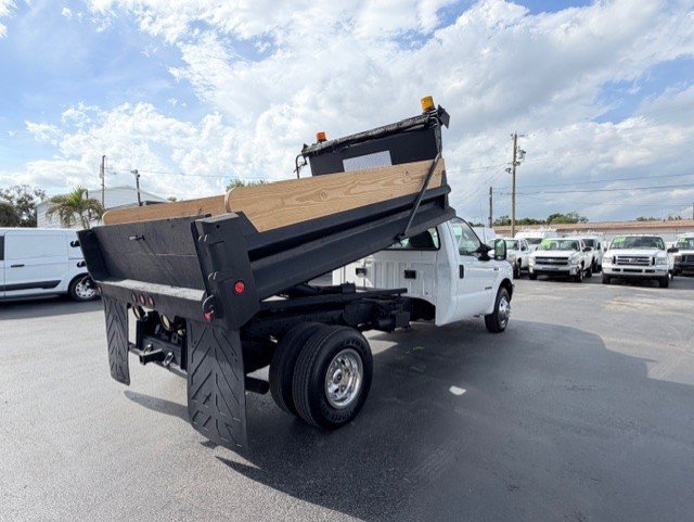 Used 2001 Ford F350 XL image 6