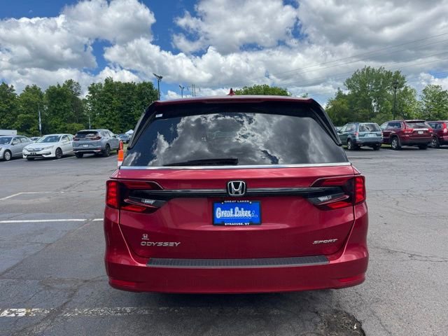 Certified 2023 Honda Odyssey Sport image 3