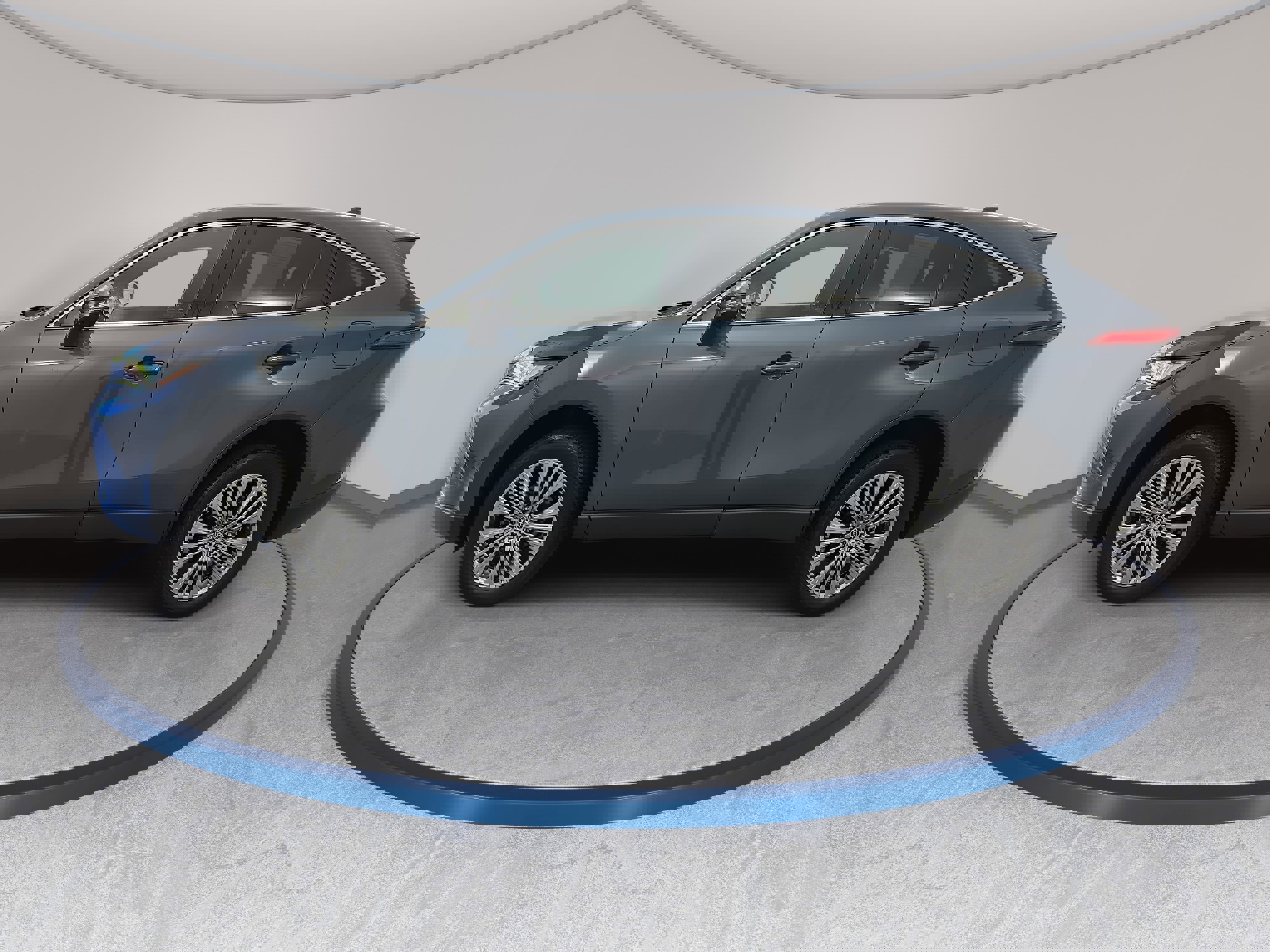 Used 2024 Toyota Venza Limited AWD/4WD image 8