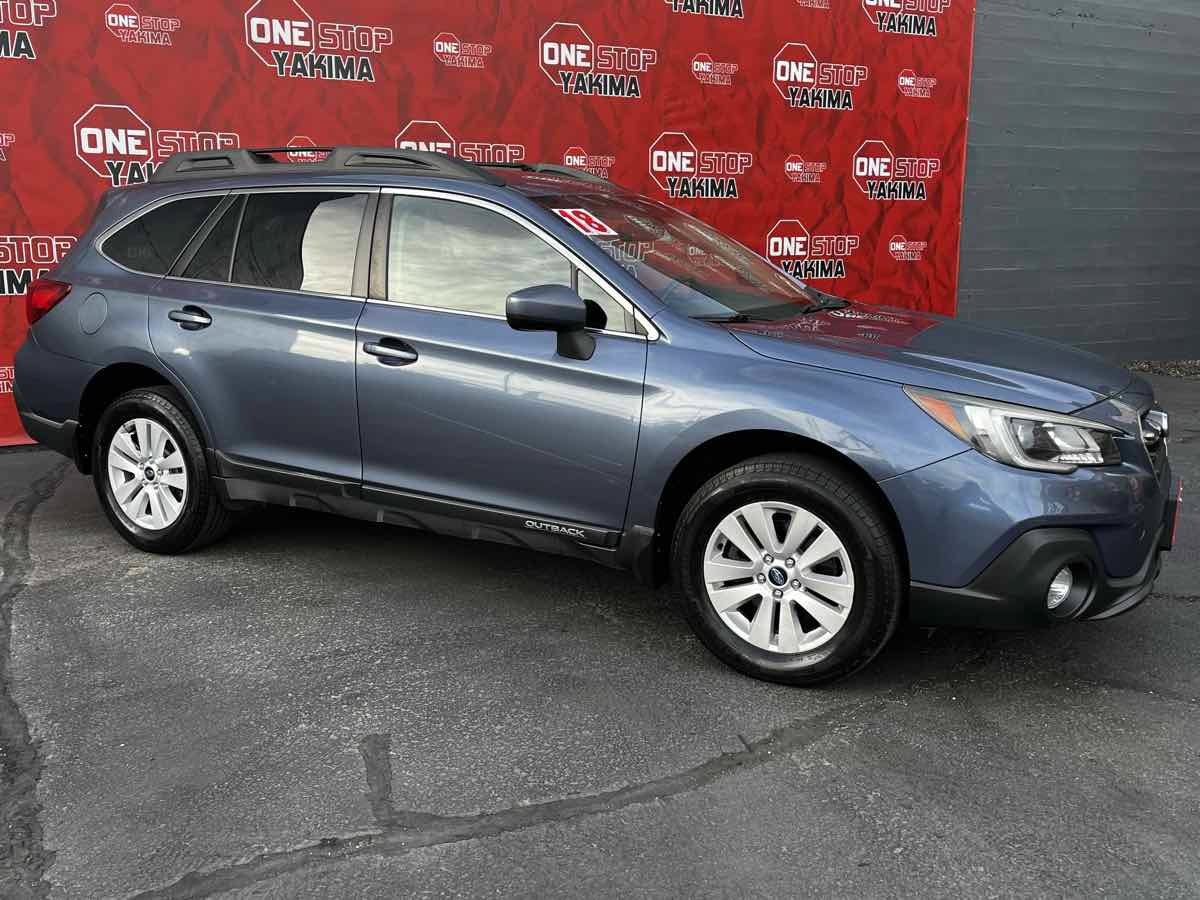Used 2018 Subaru Outback 2.5i Premium AWD/4WD image 4