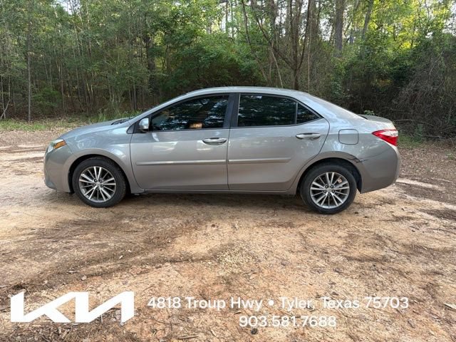 Used 2015 Toyota Corolla LE FWD image 5