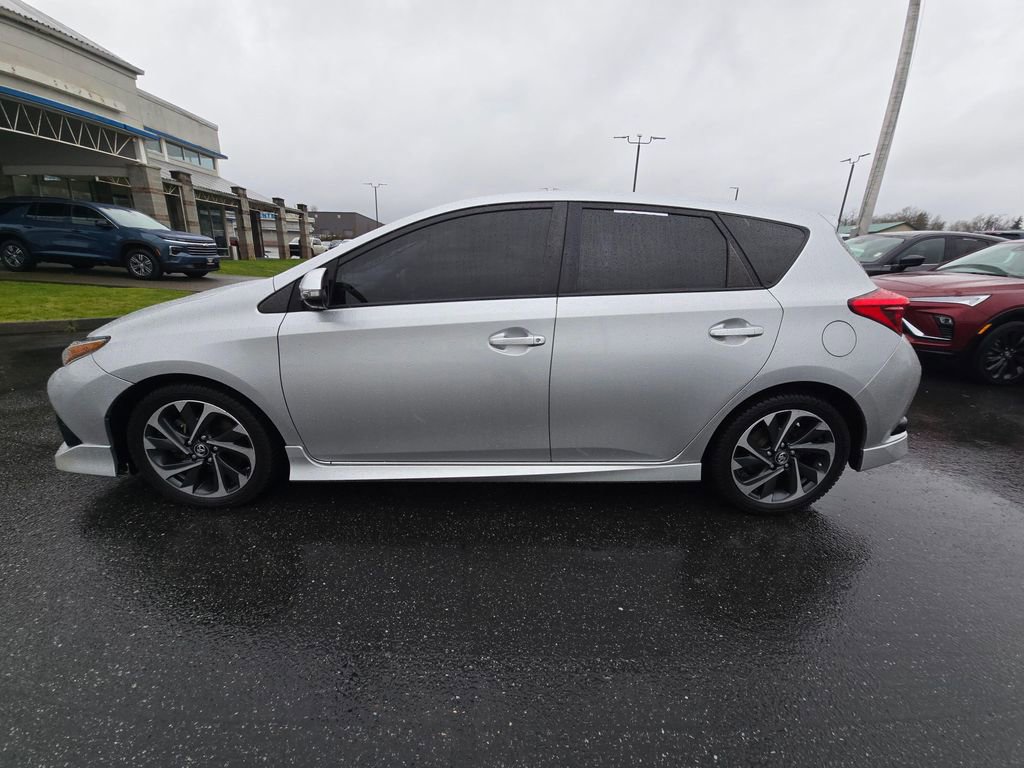 Used 2017 Toyota Corolla iM w/ All-Weather Mat Package FWD image 6