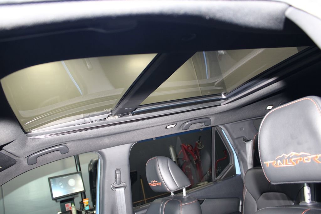 Certified 2025 Honda Pilot TrailSport image 43