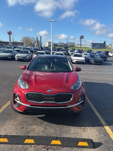 Used 2022 Kia Sportage EX w/ EX Technology Package image 13