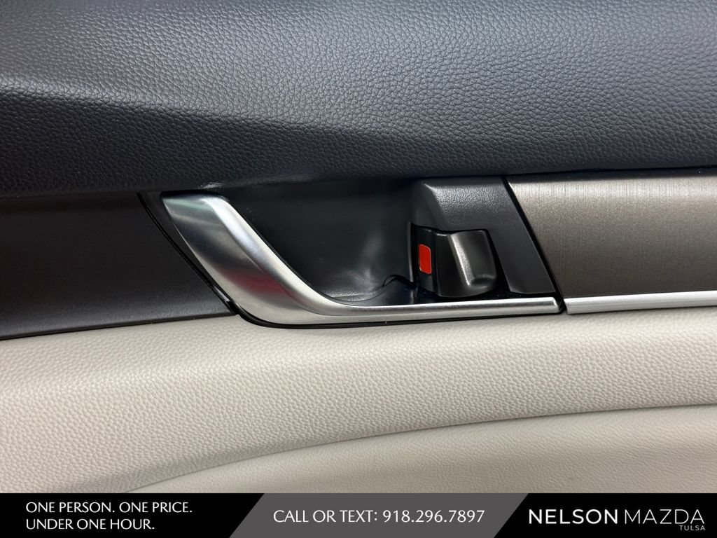 Used 2018 Honda Accord LX image 42
