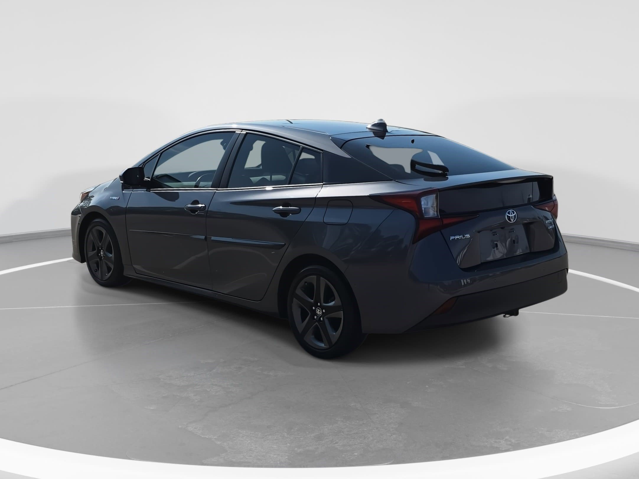 Used 2020 Toyota Prius Limited image 7