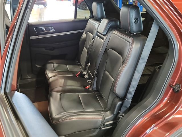 Used 2016 Ford Explorer Sport AWD/4WD image 34