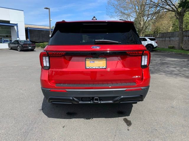 Certified 2025 Ford Explorer ST-Line AWD/4WD image 5