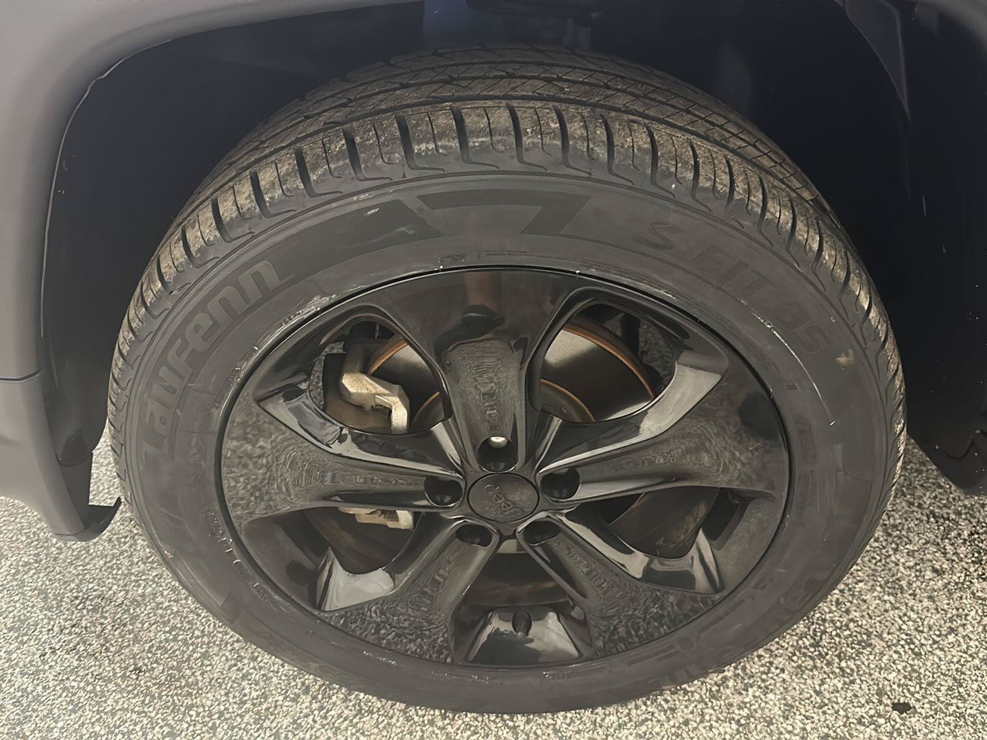 Used 2019 Jeep Compass Latitude AWD/4WD image 12