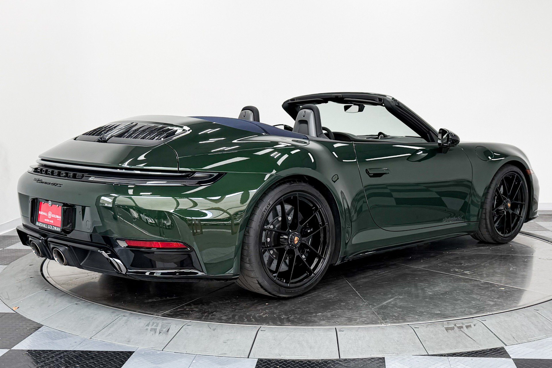 Used 2026 Porsche 911 GTS image 8