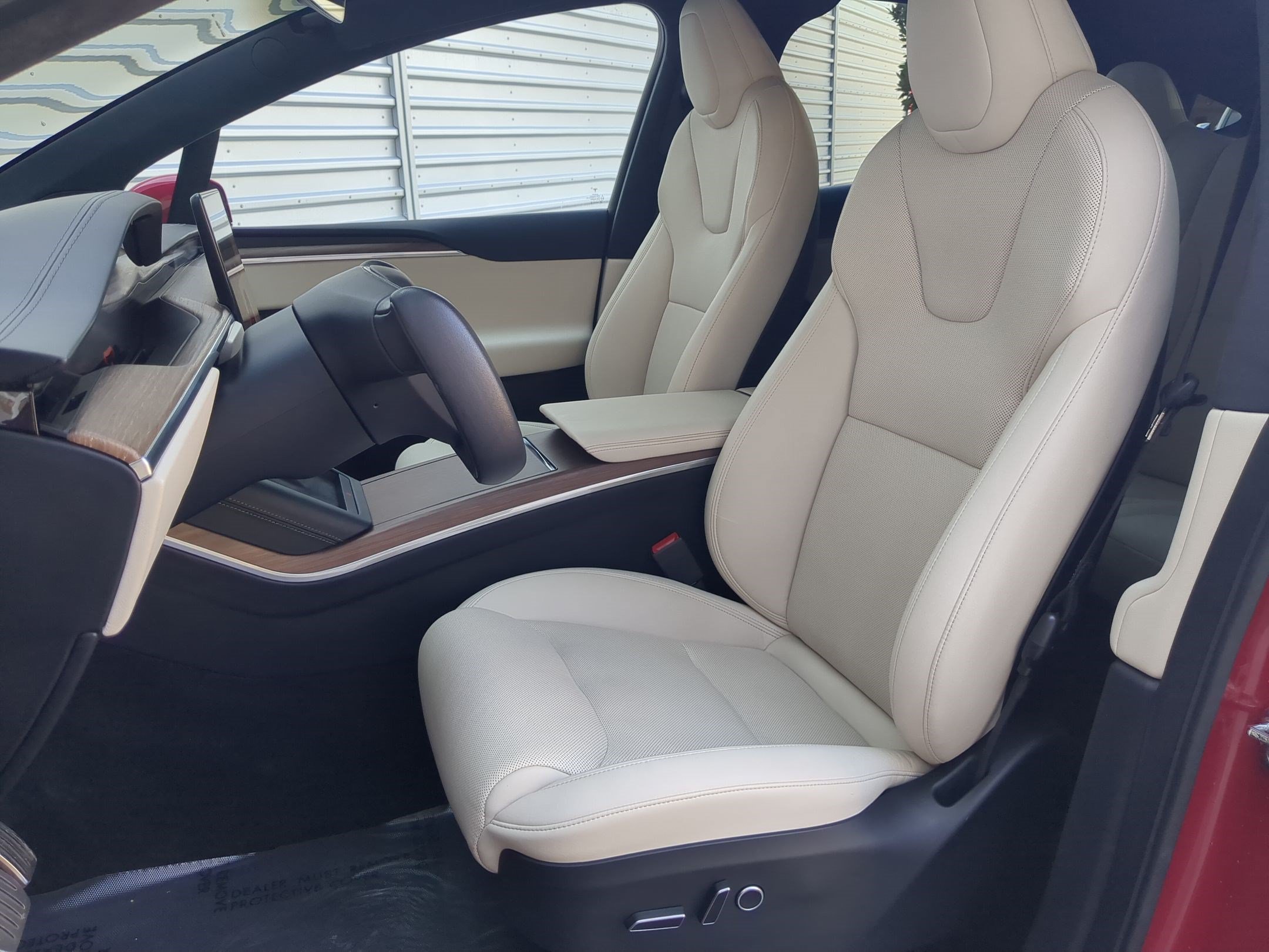 Used 2022 Tesla Model X AWD/4WD image 31