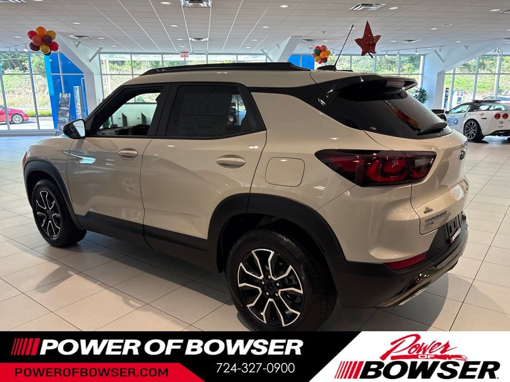 New 2026 Chevrolet TrailBlazer ACTIV w/ Driver Confidence Package AWD/4WD image 3